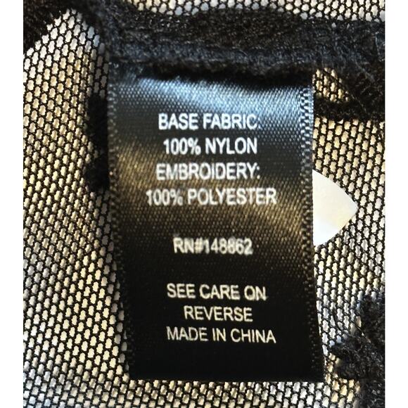 Torrid Embroidered Mesh Duster Kimono Womens Size 1X/2X Black Floral Whimsigoth - Picture 6 of 7